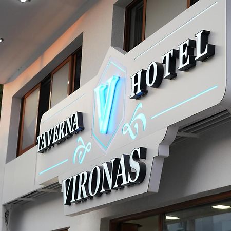 Vironas Hotel Himare Exterior photo